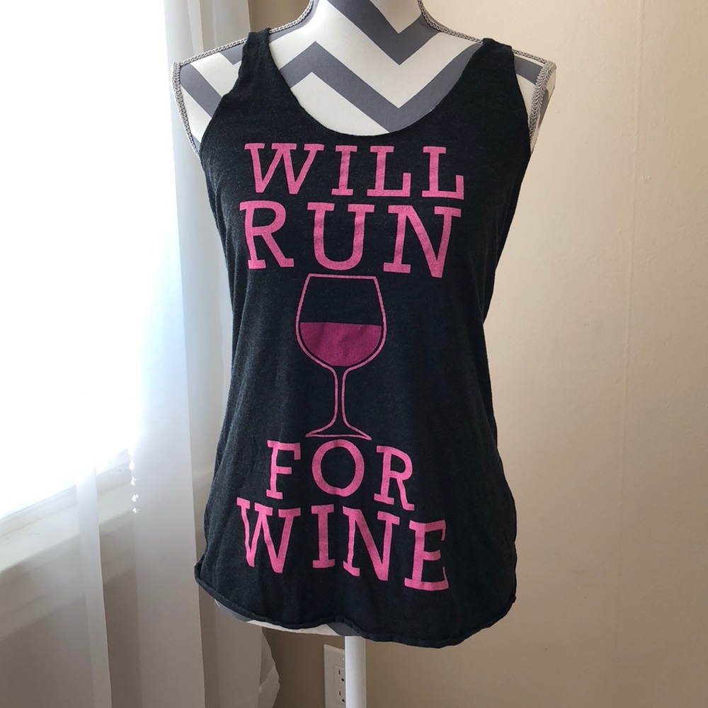Workout tank 🍷